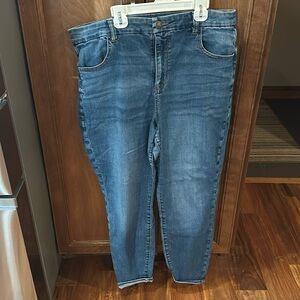 Women’s American Eagle Skinny Jeans